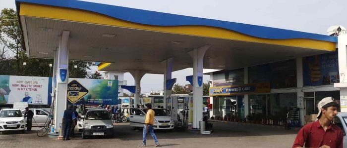 banveet service station and petrol pump