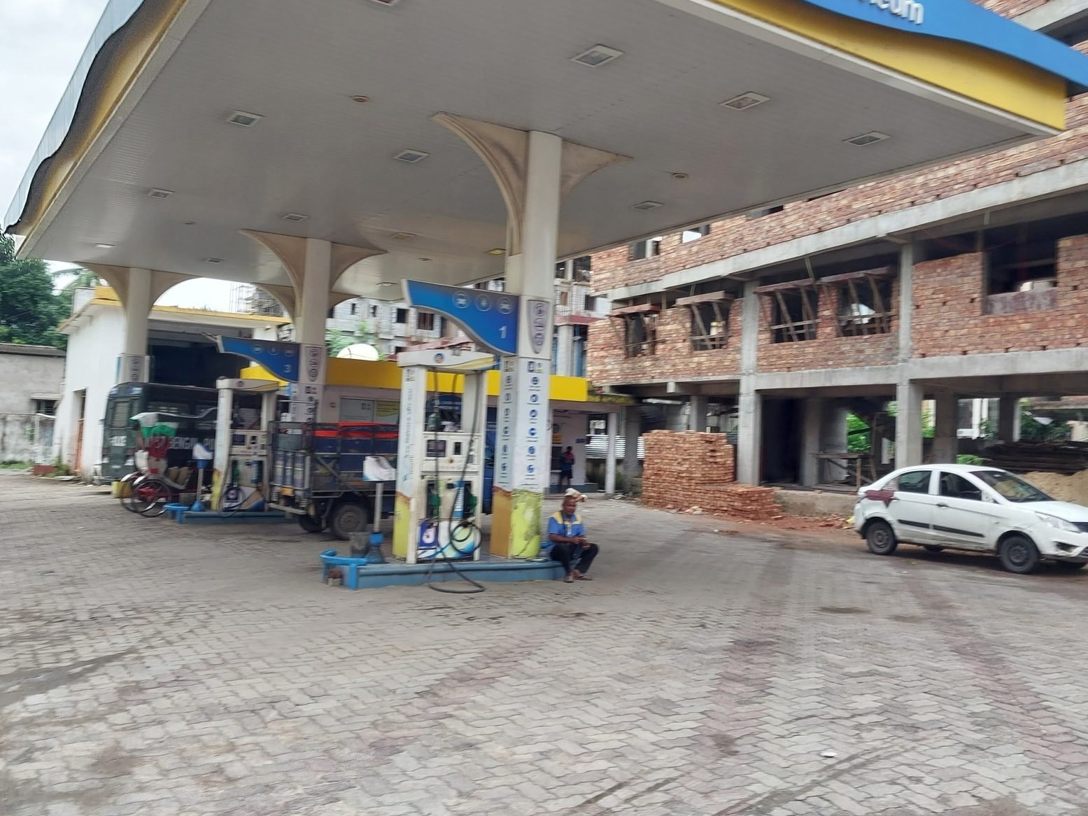 bharat petroleum petrol pump lalit kumar bose