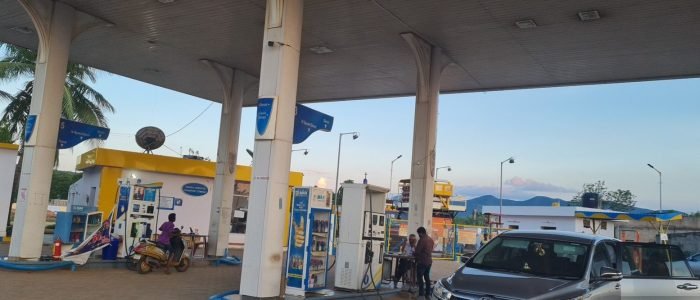 bharat petroleum petrol pump sri sai chennakesava fil stn