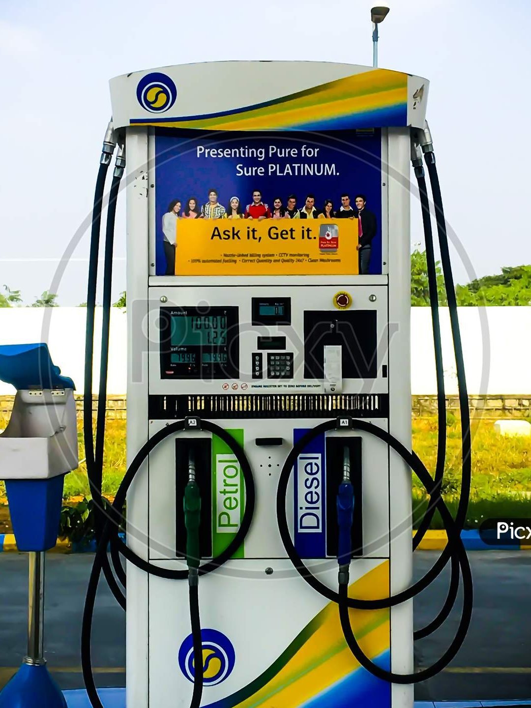 bharat petroleum petrol pump zenith fuels