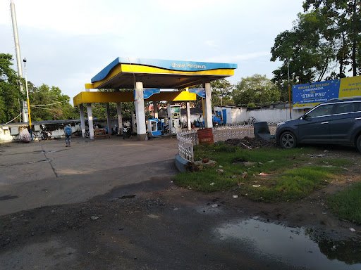 Bharat Petroleum, Petrol Pump -Burma Filling Station