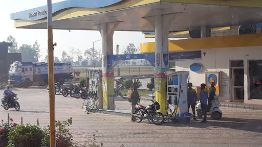 HIGHWAY FILLING STATION HIGHWAY FILLING STATION