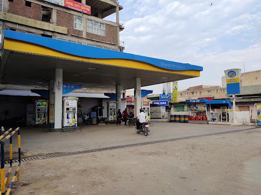 Bharat Petroleum, Banshidhar Jaidev