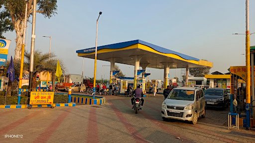 Babuji filling and CNG centre