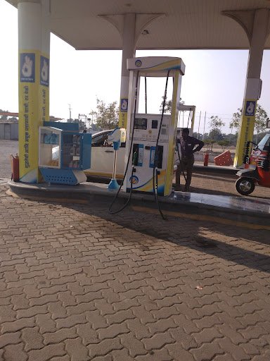 Shreyanshi PUC BHARAT PETROL PUMP