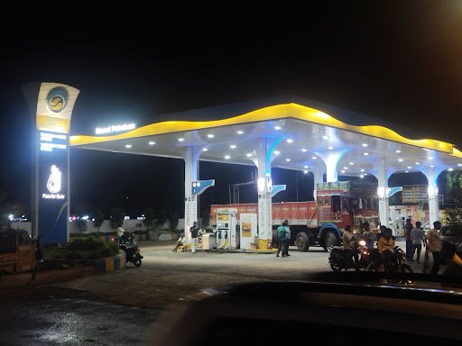 Bilgundi Petrol pump & CNG