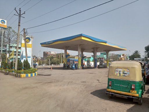 Bharat Petroleum, Petrol Pump -Paul Auto Services