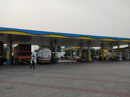 BPCL complex/ Petrol & CNG Pump BPCL complex/ Petrol & CNG Pump