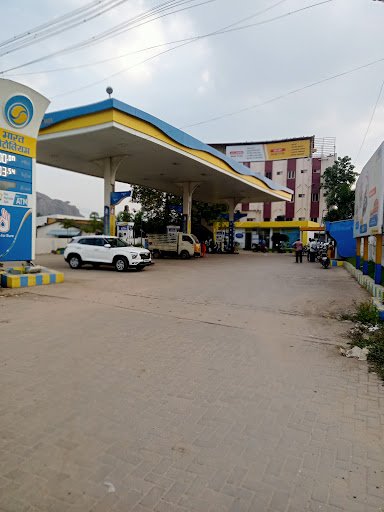 Poochend Filling Station - Bharat Petrolium