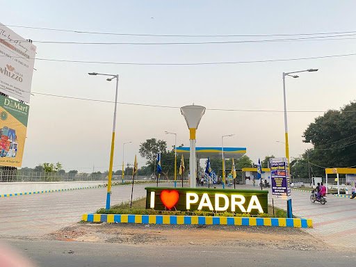 Khodiyar Petroleum(BPCL)With CNG Station & PUC CENTER Khodiyar Petroleum(BPCL)With CNG Station & PUC CENTER