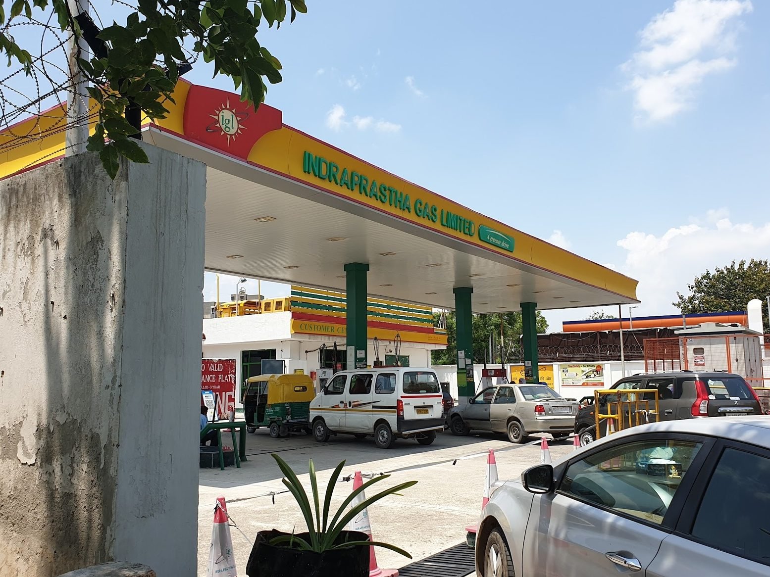 kapasera delhi cng station