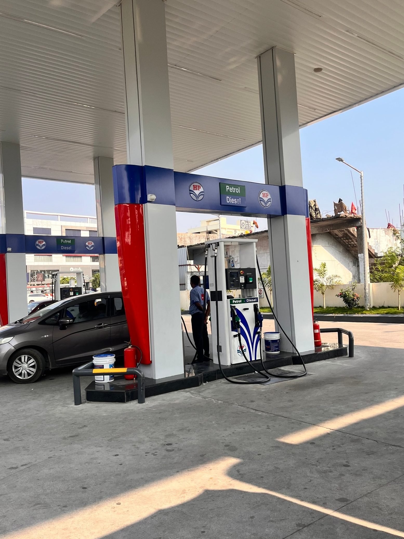 the best cng pump in rajahmundry